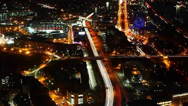 空中时间推移，波士顿市中心的夜晚与缩放视频素材