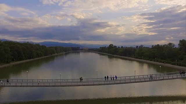 划船航道鸟瞰图视频素材