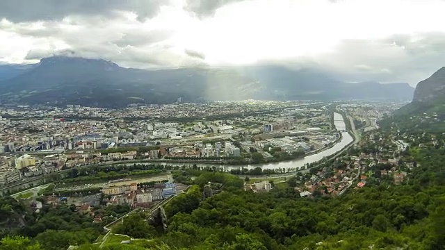 格勒诺布尔城全景鸟瞰图，法国视频素材