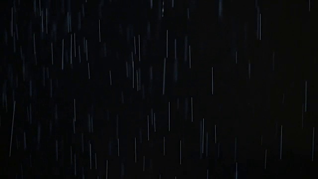 夜间雷雨倾盆视频素材