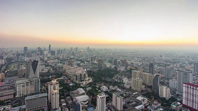 泰国曼谷最高的建筑日落城市景观全景4k时间推移视频素材