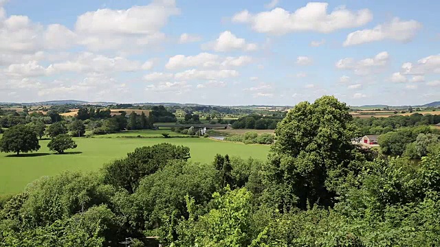 乡村景色罗斯-怀伊赫里福德郡英格兰英国视频素材