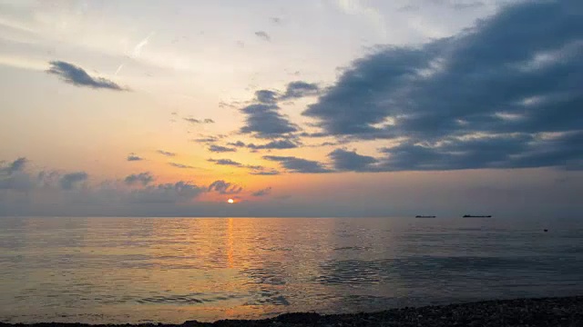 海上日落。时间流逝视频素材