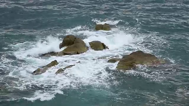 风大浪急的海面视频素材