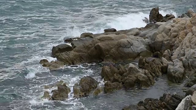 风大浪急的海面视频素材