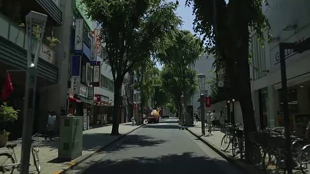 多莉拍摄;Kagurazaka-dori街,东京视频素材