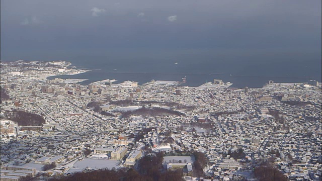 日本北海道，白雪覆盖的小丸市中心视频素材