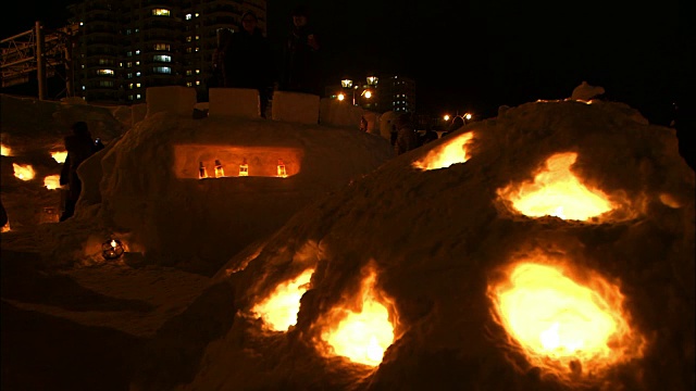 日本北海道小樽雪光径节视频素材