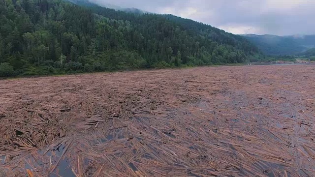 Sayano Shushenskoe水库的障碍视频素材