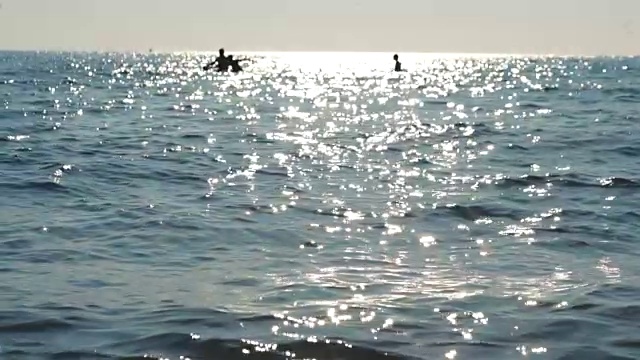 海面上的太阳反射视频下载