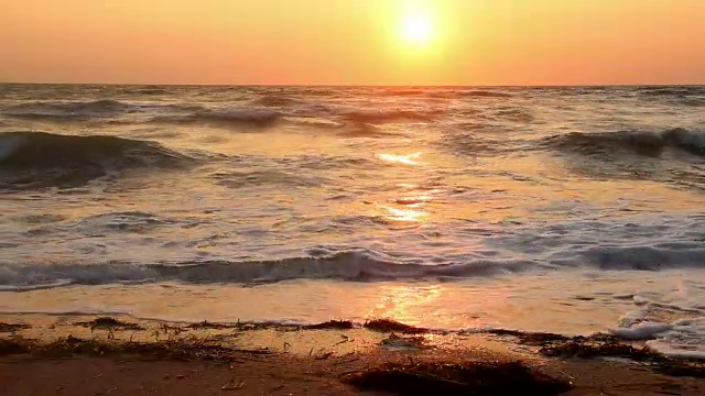 海上日出视频素材