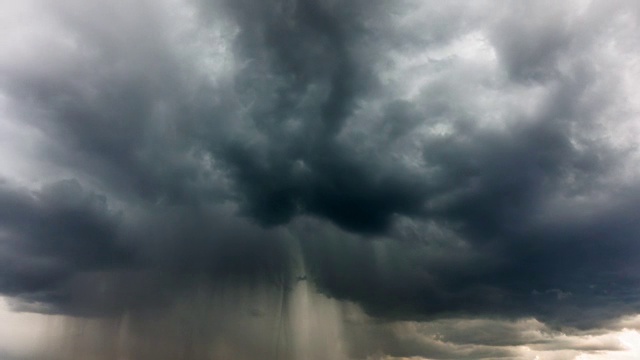 雨云与闪电，延时视频素材