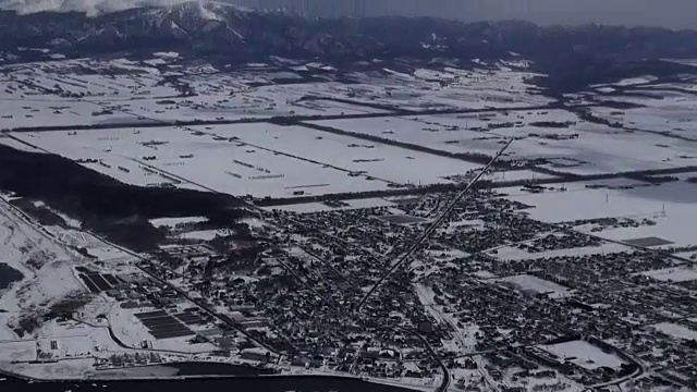 日本北海道鄂霍次克海中漂浮的冰视频素材