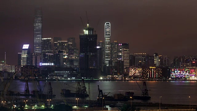 香港的时间变迁及港口的水运交通视频素材