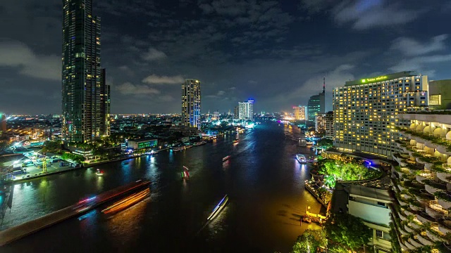 泰国曼谷夜间照明主要河流交通海湾全景4k时间推移视频素材