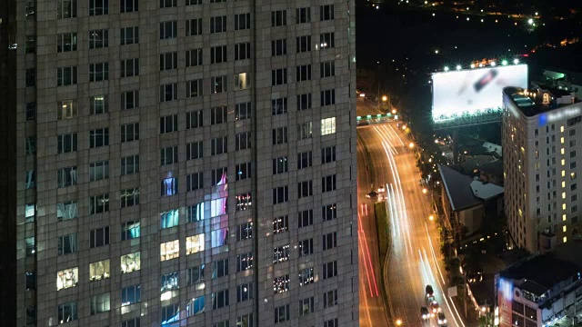 泰国曼谷夜间交通的时间间隔视频素材