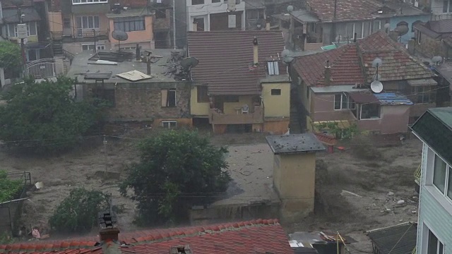 保加利亚暴雨泛滥视频下载