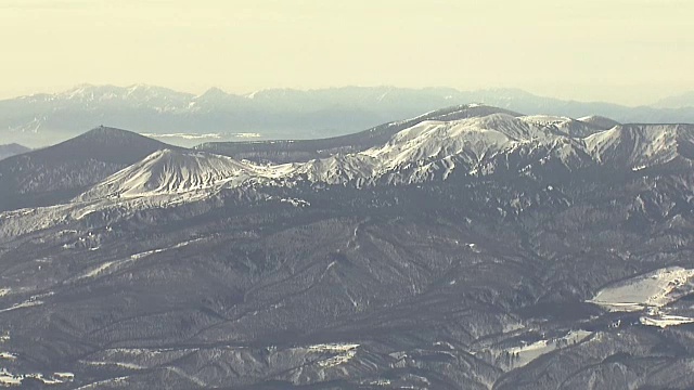 航空，东马山或东玛雅山，福岛，日本视频素材