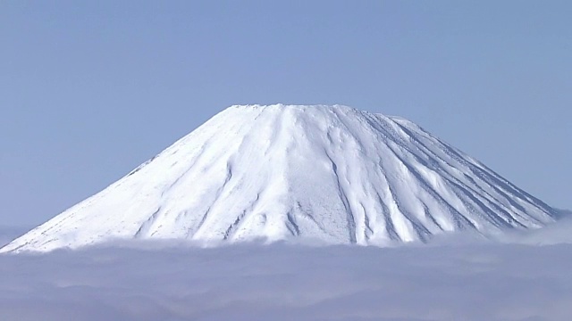 空中，Yotei山和云海，北海道，日本视频素材