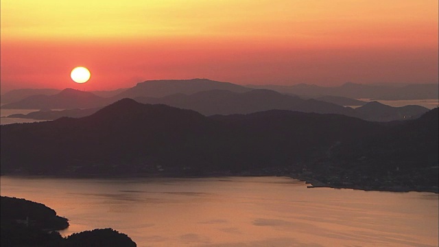 日本香川市的Shodoshima During Sunset视频素材