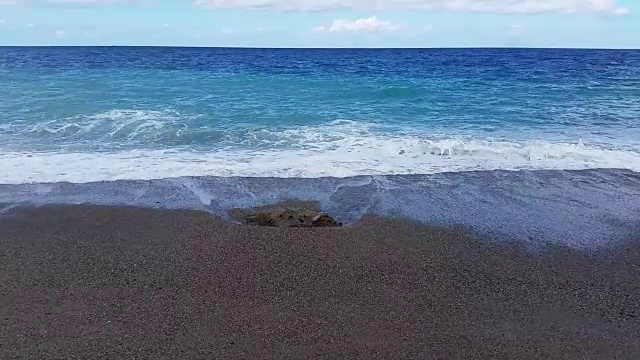 海浪视频下载