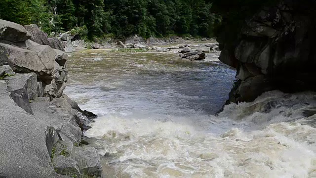 山区河流视频素材