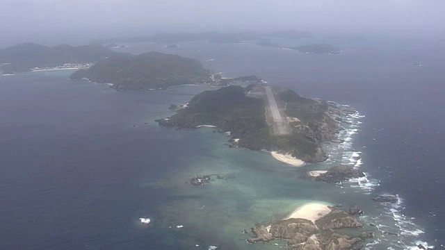 AERIAL，日本冲绳岛深二岛视频素材