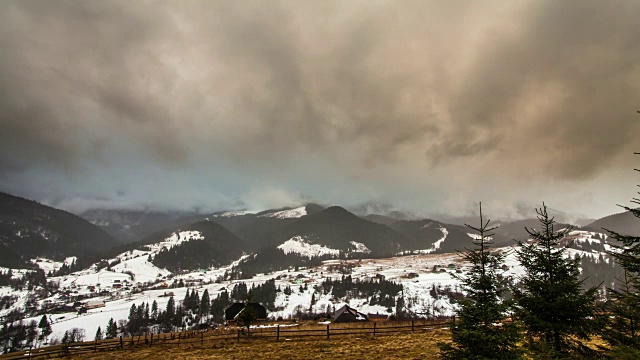 雪山与云时光流逝视频素材