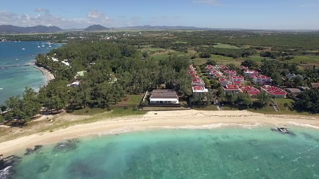 毛里求斯海岸线景色，鸟瞰图视频素材