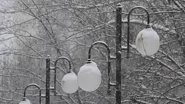 暴风雪来了。视频素材