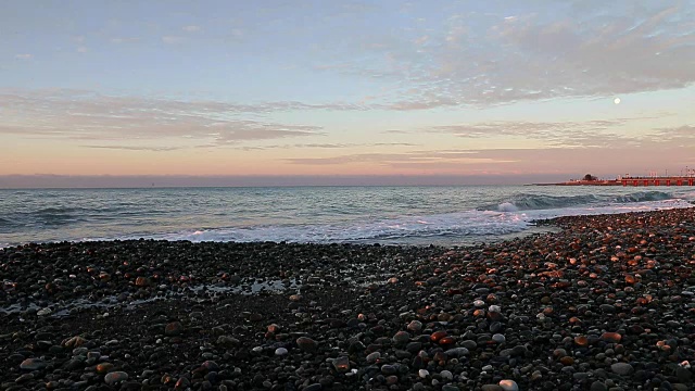 海岸线锁右侧视图。视频素材