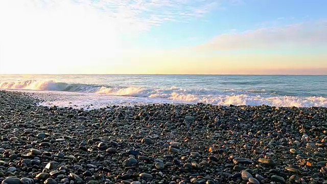 海岸线缩小。视频素材