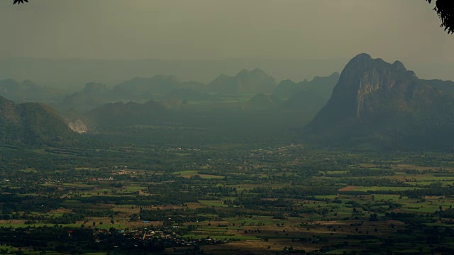 4k时间推移景观，loei Phu Kradueng视频素材