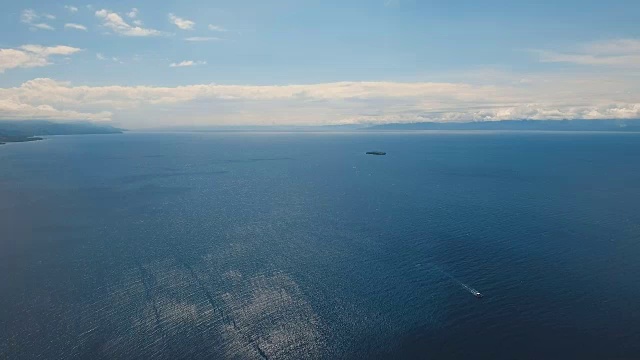 海上摩托艇，鸟瞰图。菲律宾宿雾岛视频素材