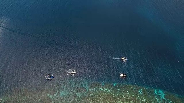 海上摩托艇，鸟瞰图。菲律宾宿雾岛视频素材