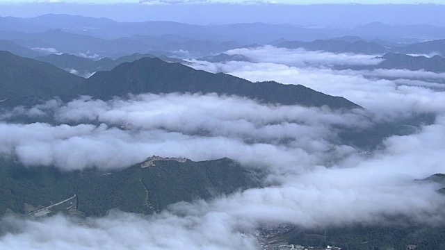 日本兵库市武田城遗址，航拍图视频素材