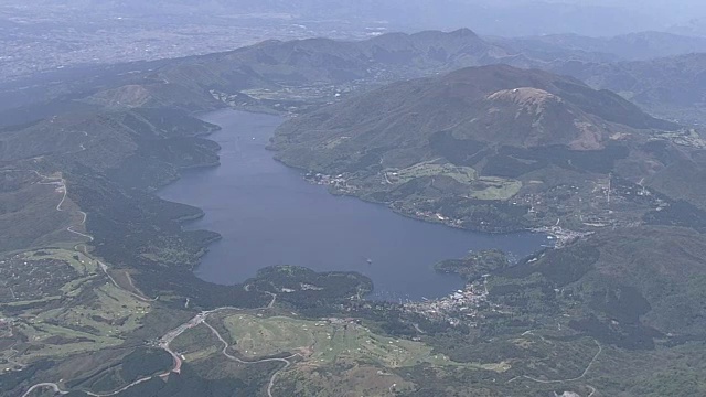 日本神奈川县箱根山和Ashi湖视频素材