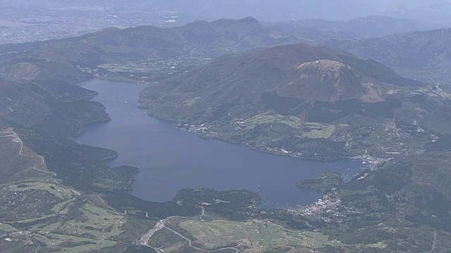 日本神奈川县箱根山和Ashi湖视频素材