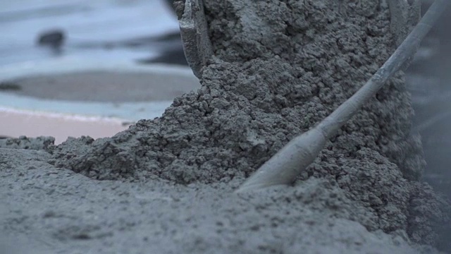 建筑工地的湿混凝土视频素材