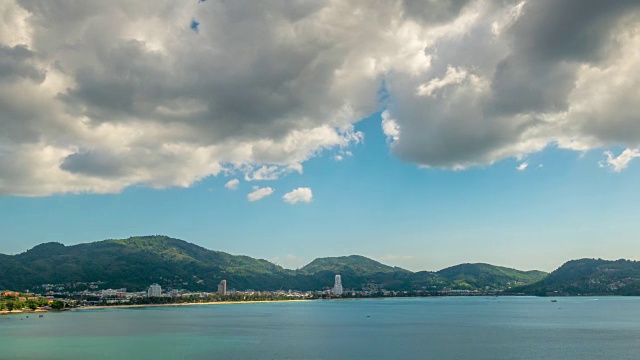 泰国夏日巴东海滩观察点全景4k时间流逝视频素材