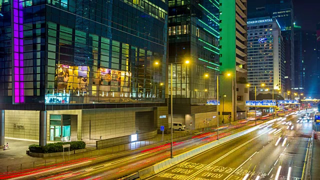 中国夜间照明香港交通街道路桥全景4k时间推移视频素材