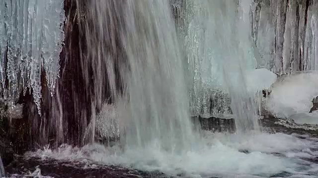 Kirkjufellsfoss 瀑布视频素材