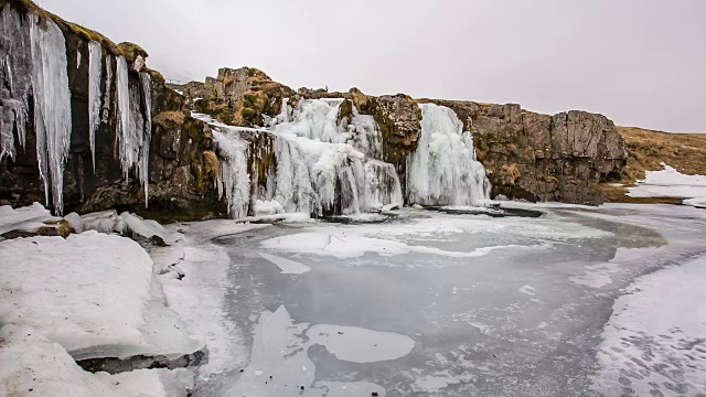 Kirkjufellsfoss 瀑布视频素材