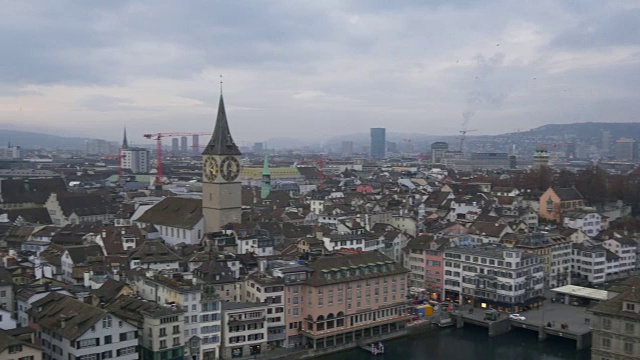 瑞士苏黎世大观景台城市景观冬季夜晚全景4k视频素材