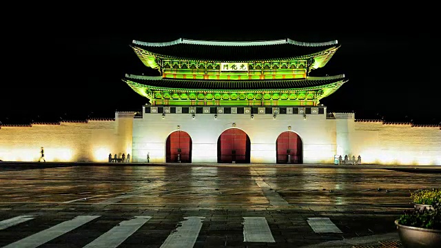 韩国首尔京福宫的夜景。视频素材