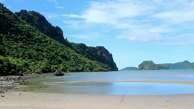 海滩和热带海洋蓝天视频素材