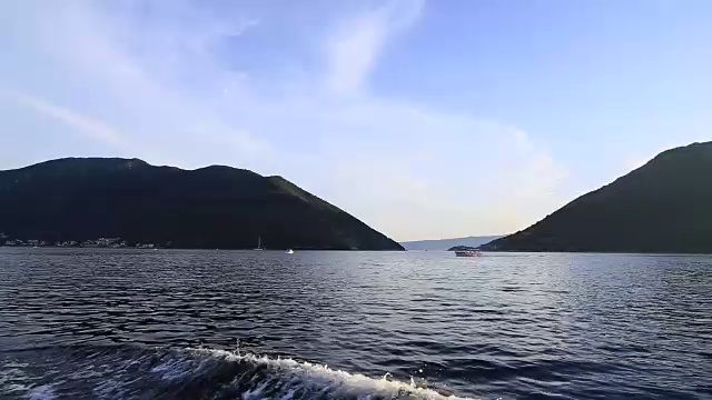 黑山的科托尔湾。高山、峡谷、大海视频素材