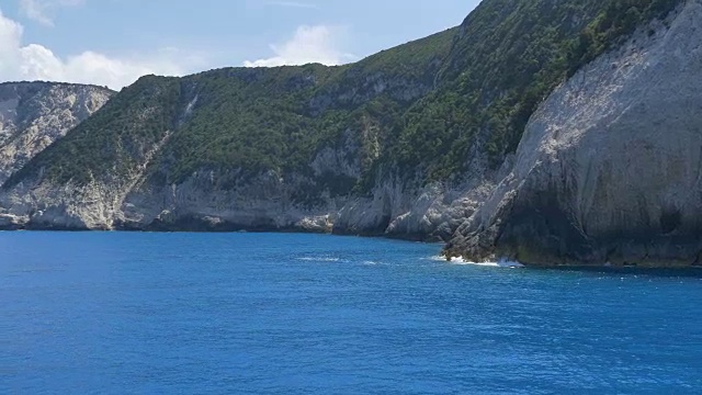 岩石希腊海滨视频素材