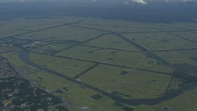 鸟瞰，日本秋田绪方村视频素材