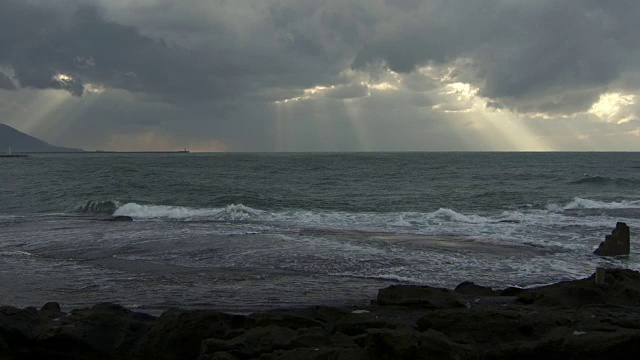 日本福井的越前海岸冬季视频素材